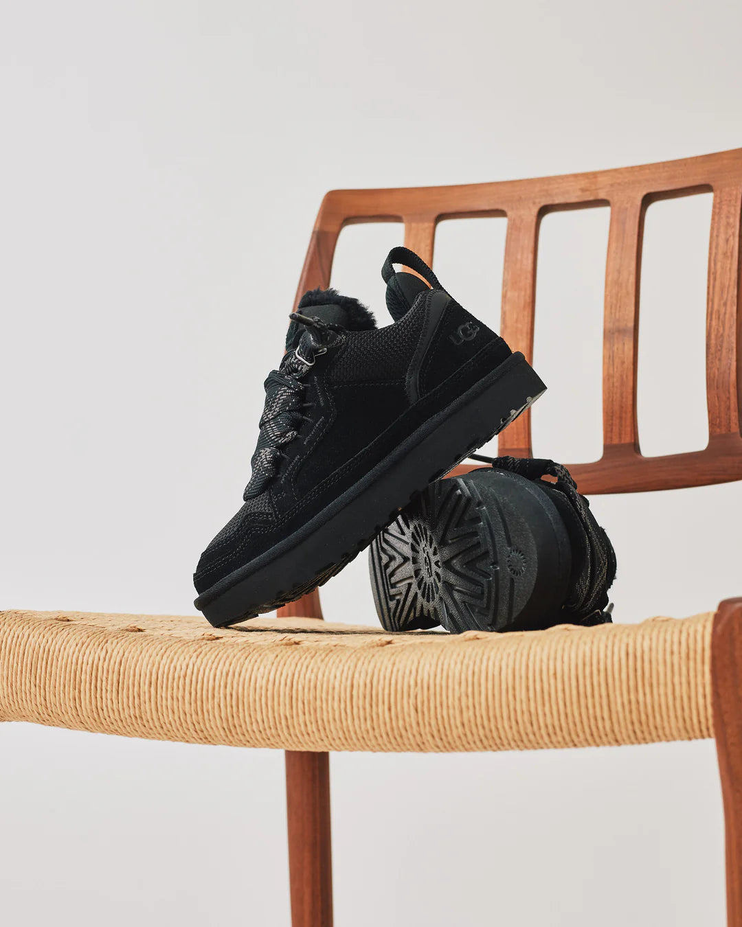 Lowmel - Black
